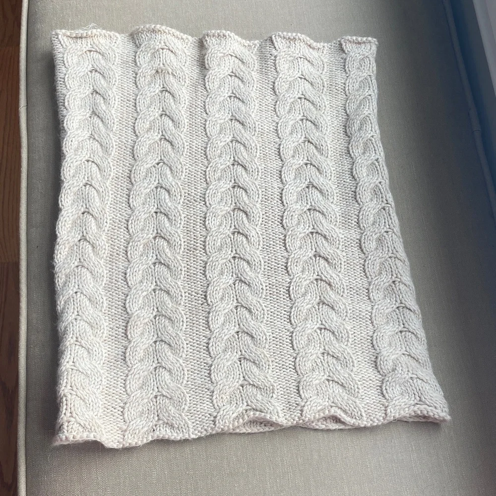 Cable Knit Infinity Scarf Oatmeal Beige - Picture 4 of 9